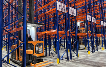 Zowell Intelligent Forklift | Warm congratulations on the successful opening ceremony of Jinhe Cold Chain No. 1 high-level three-dimensional warehouse!
